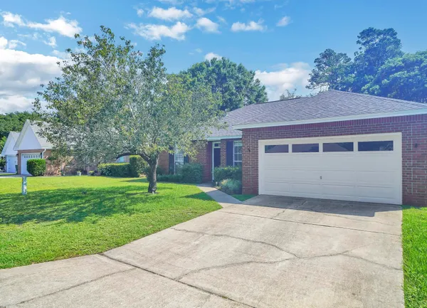 $2,550 | 4469 Parkwood Square, Niceville, FL 32578