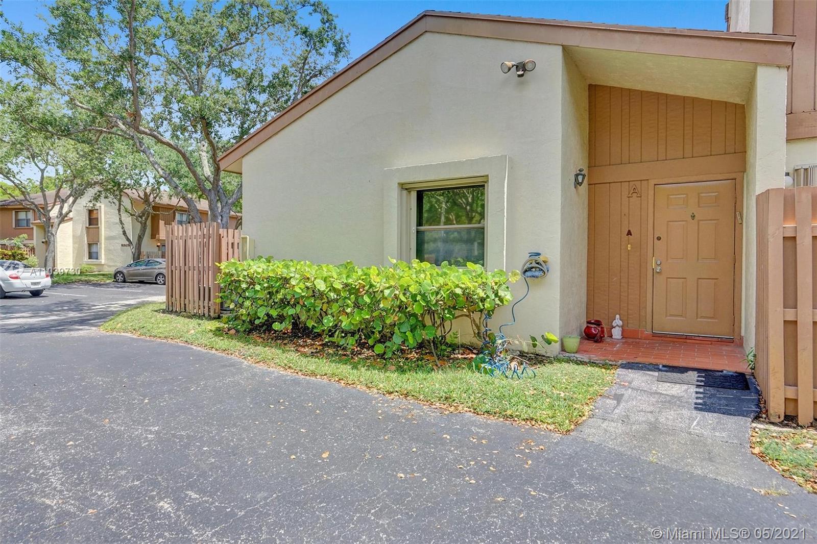 10925 Southwest 113th Place, Unit 72A Miami, FL 33176 - Photo 2 of 28