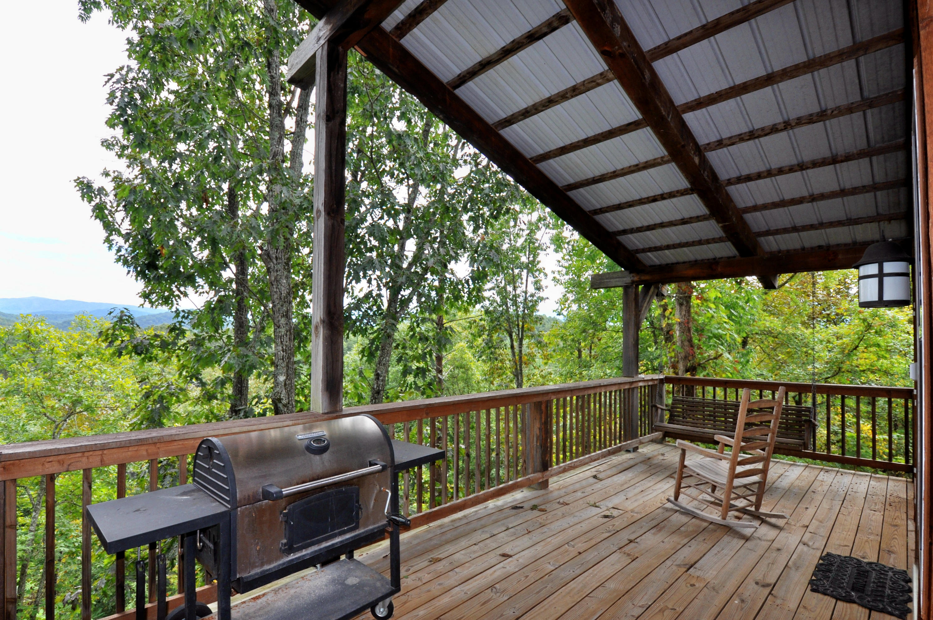 735 Rudd Hollow Road Townsend, TN 37882 - Photo 16 of 34 Cabin one deck