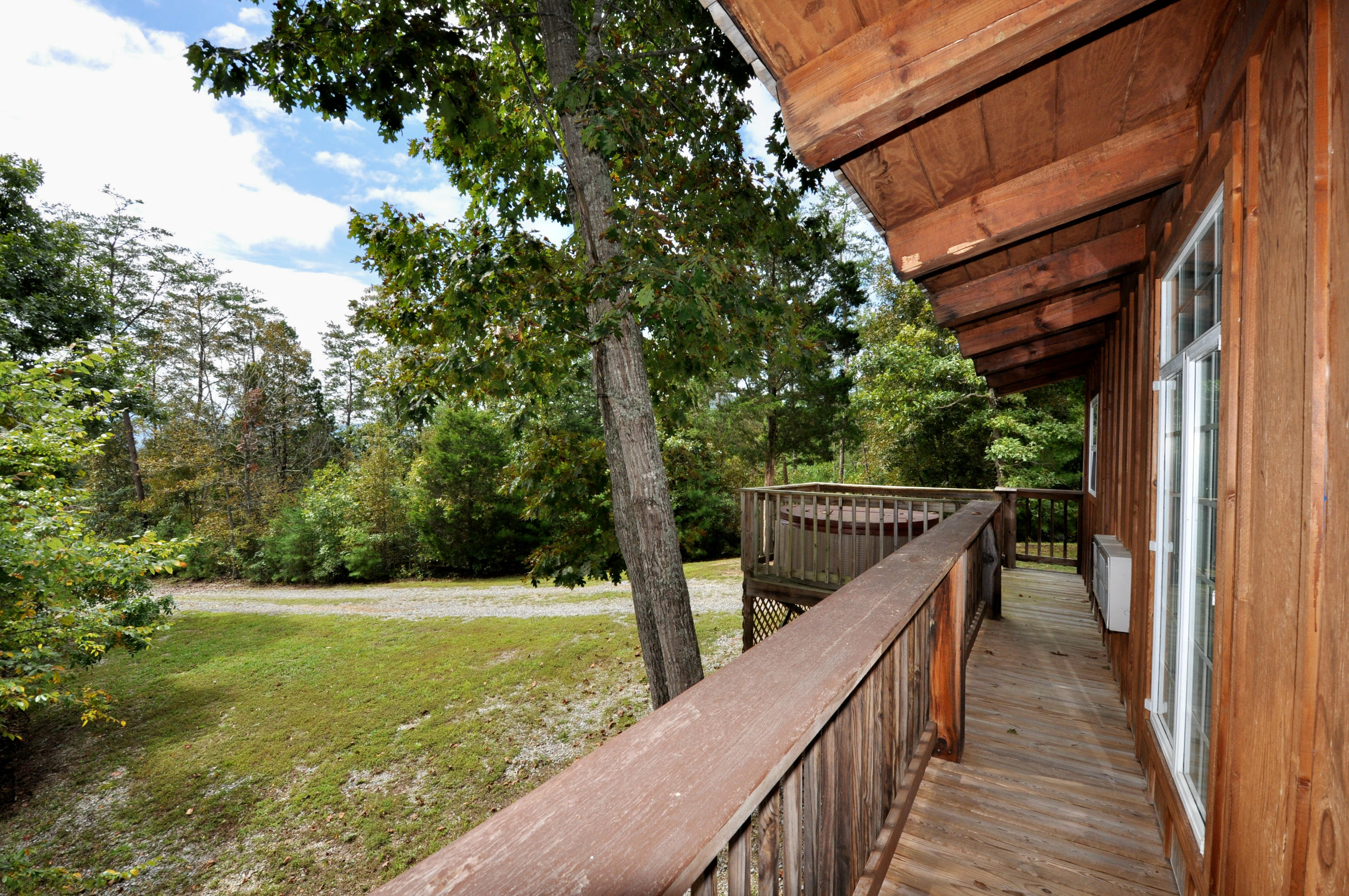 735 Rudd Hollow Road Townsend, TN 37882 - Photo 24 of 34 Cabin one side deck to hot tub