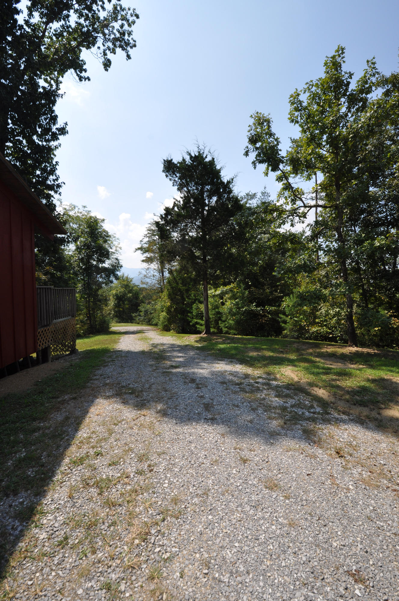 735 Rudd Hollow Road Townsend, TN 37882 - Photo 5 of 34 Driveway