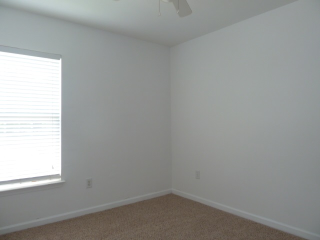 703 Bellview Way Seneca, SC 29678 - Photo 9 of 18