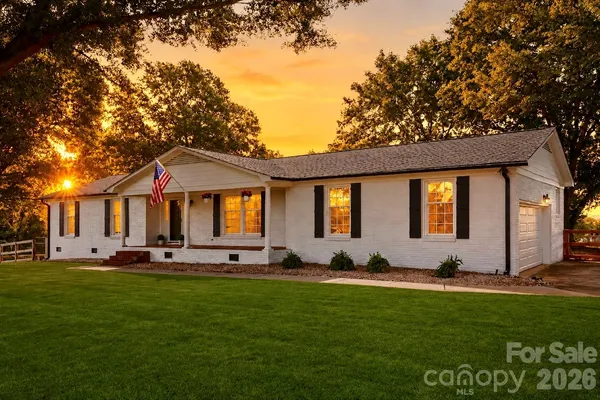 $499,900 | 10858 Barberville Road, Fort Mill, SC 29707