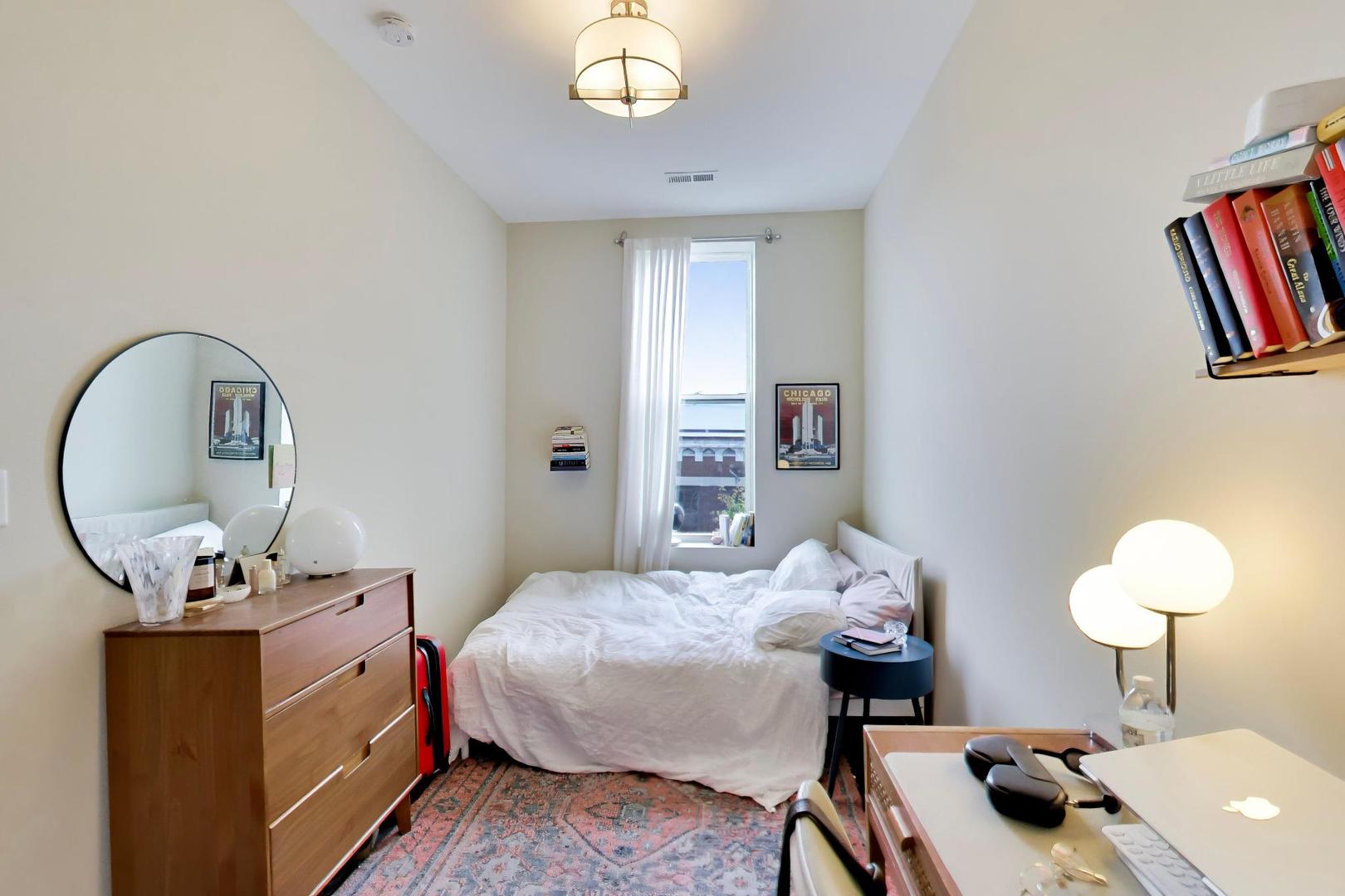 1418 West 18th Street, Unit 3 Chicago, IL 60608 - Photo 8 of 20