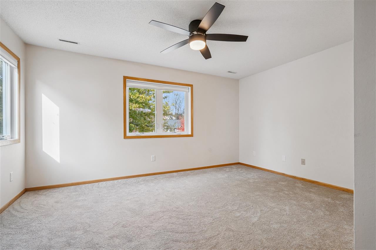 2106 Holiday Road Coralville, IA 52241 - Photo 17 of 35 Gallery Image 17