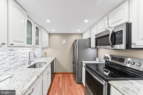 $295,000 | 520 North Lemon Street, Unit F6, Media, PA 19063