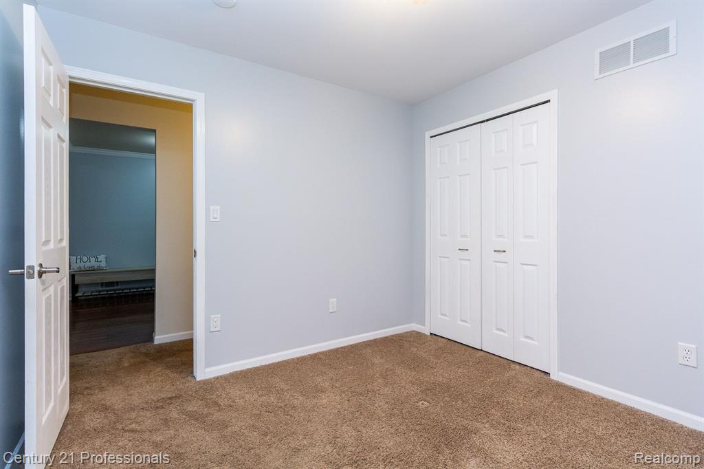 2788 Ranieri Drive Troy, MI 48085 - Photo 22 of 39