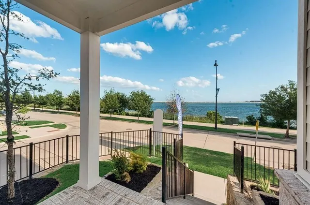 $2,800 | 7121 Sunset Boulevard, Rowlett, TX 75088