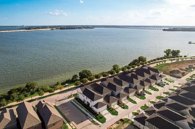 $2,800 | 7121 Sunset Boulevard, Rowlett, TX 75088