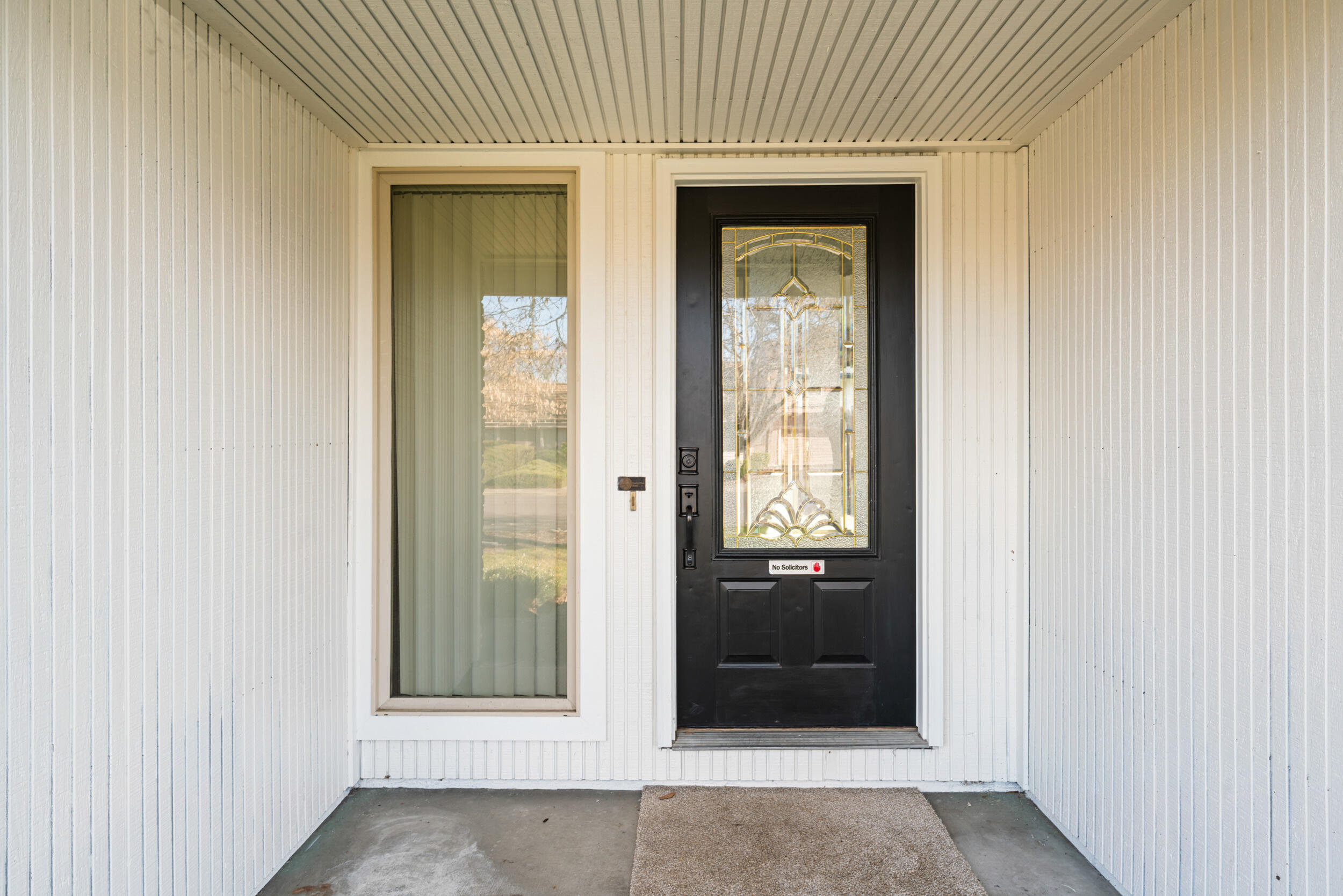 2906 Aldersgate Road Medford, OR 97504 - Photo 5 of 39 25_2906 aldersgate rd, medford-25