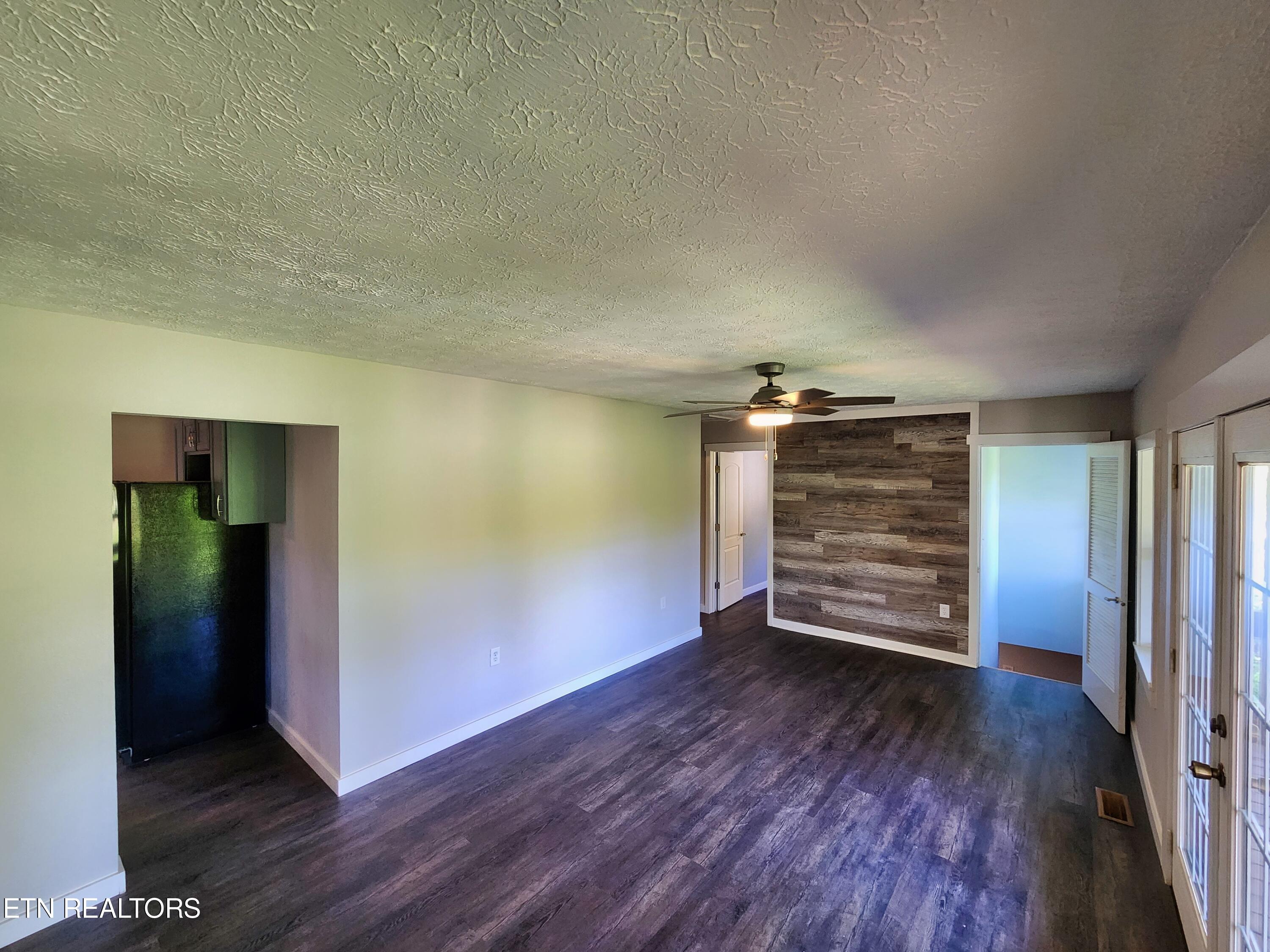 366 Coolidge Road La Follette, TN 37766 - Photo 15 of 42 35