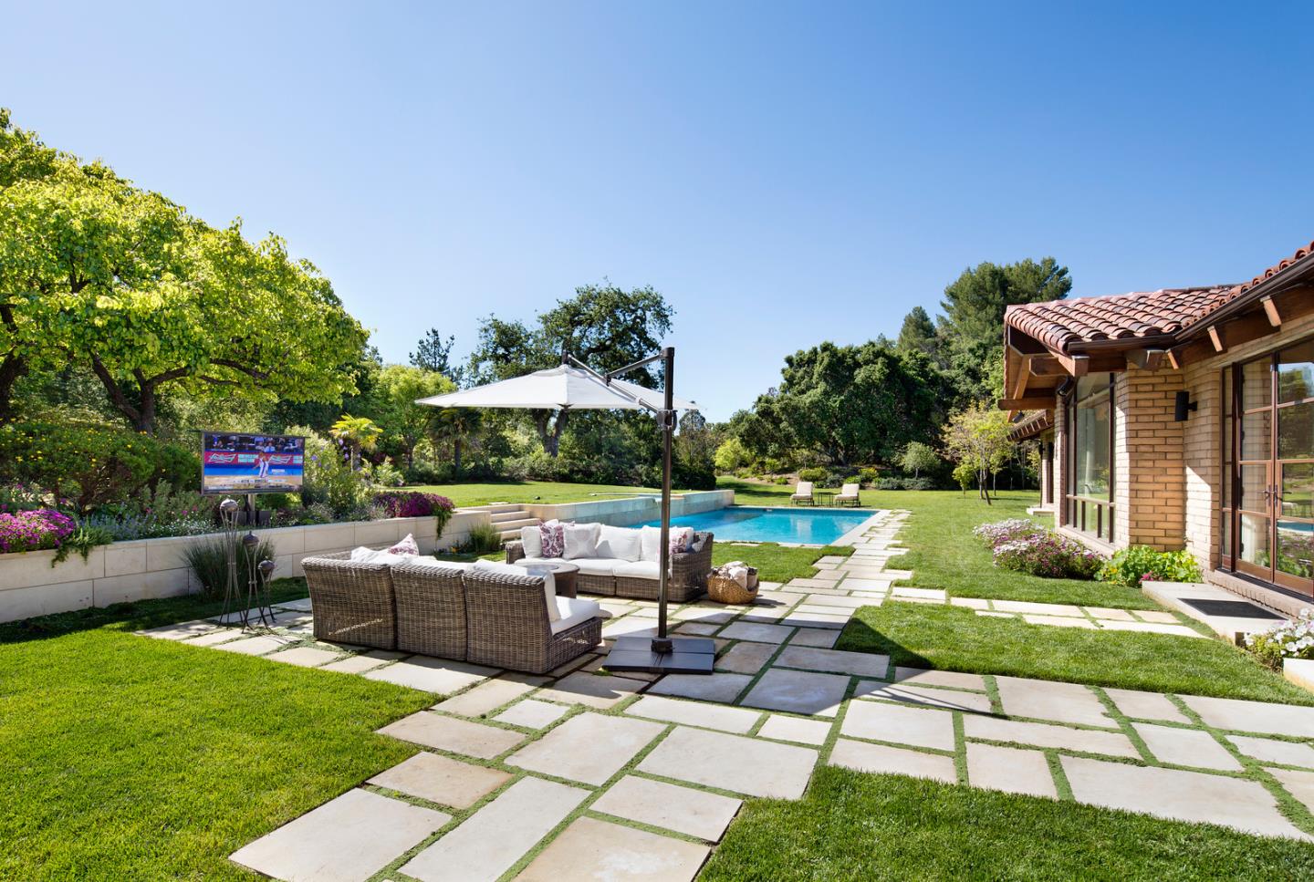 2 Quail Meadows Drive Woodside, CA 94062 - Photo 3 of 9