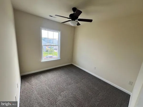 $1,800 | 705 Prentiss Parkway, Martinsburg, WV 25401