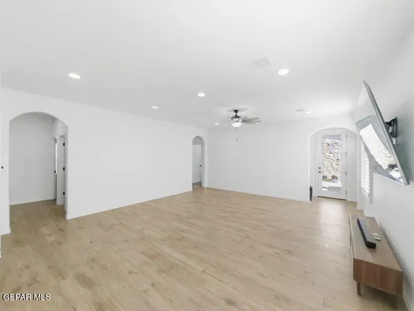 $340,500 | 274 Glenlivet Way, El Paso, TX 79928