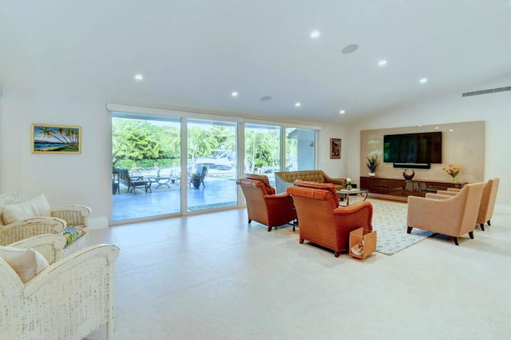 7451 Northeast Bay Isle Court Boca Raton, FL 33487 - Photo 11 of 41 Great Room Room