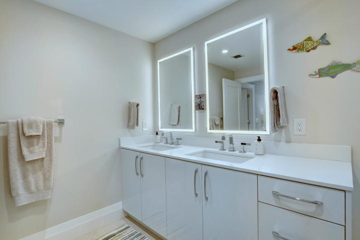 7451 Northeast Bay Isle Court Boca Raton, FL 33487 - Photo 20 of 41 Bedroom 3