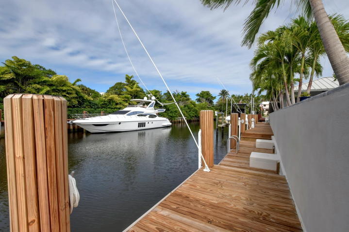 7451 Northeast Bay Isle Court Boca Raton, FL 33487 - Photo 33 of 41 Dock