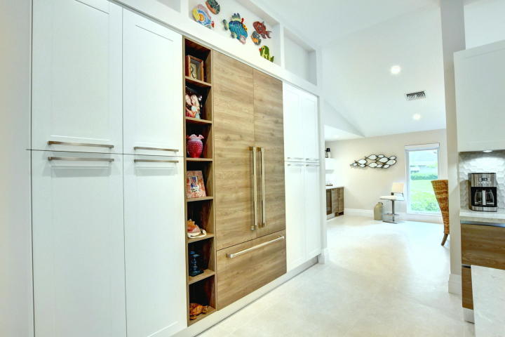 7451 Northeast Bay Isle Court Boca Raton, FL 33487 - Photo 5 of 41 Pantry
