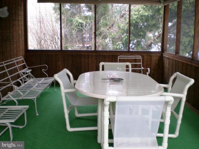 1 Anderson Ridge Road Catonsville, MD 21228 - Photo 4 of 21 Entertainment size porch (furniture included)