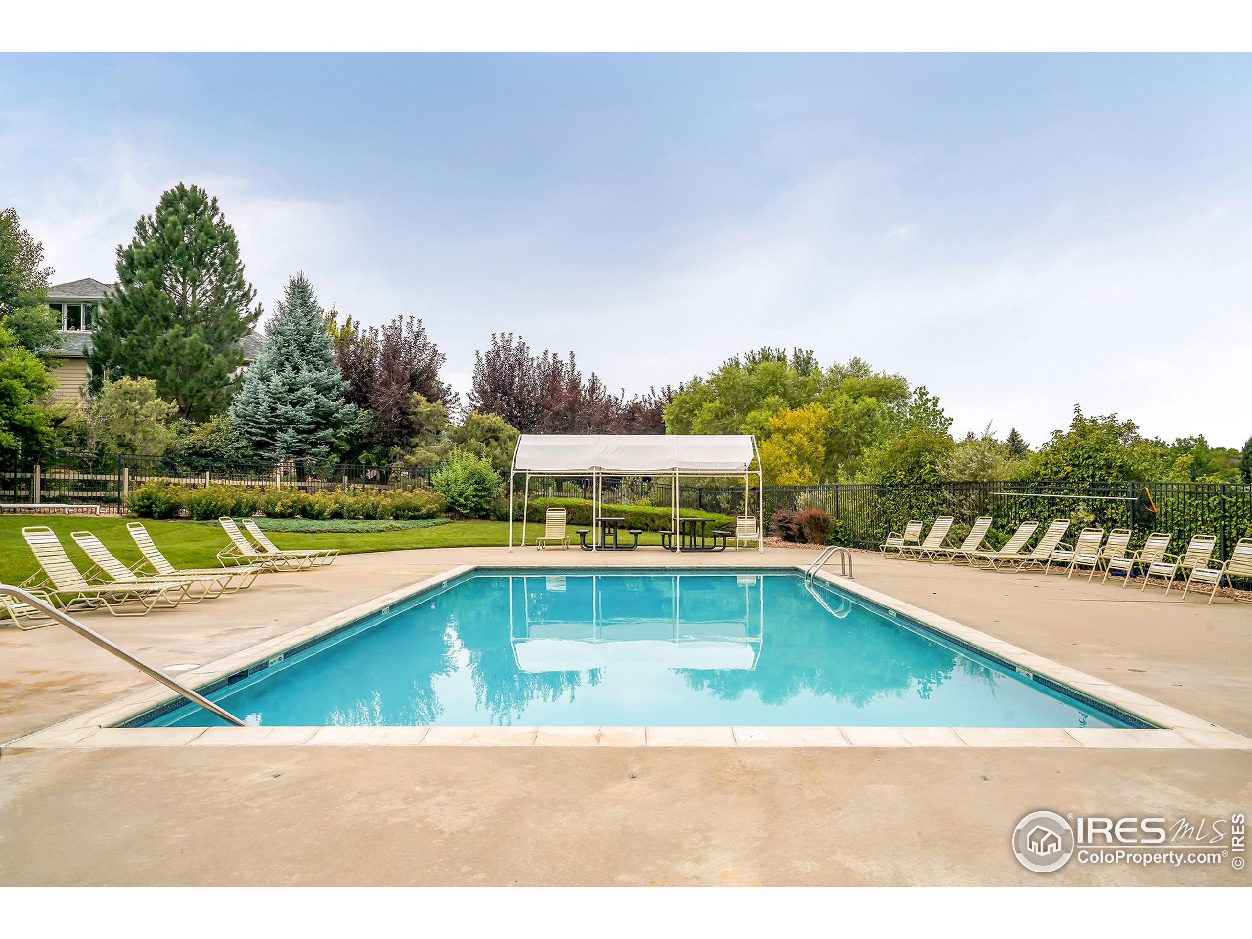 535 Sawtooth Point Lafayette, CO 80026 - Photo 16 of 49