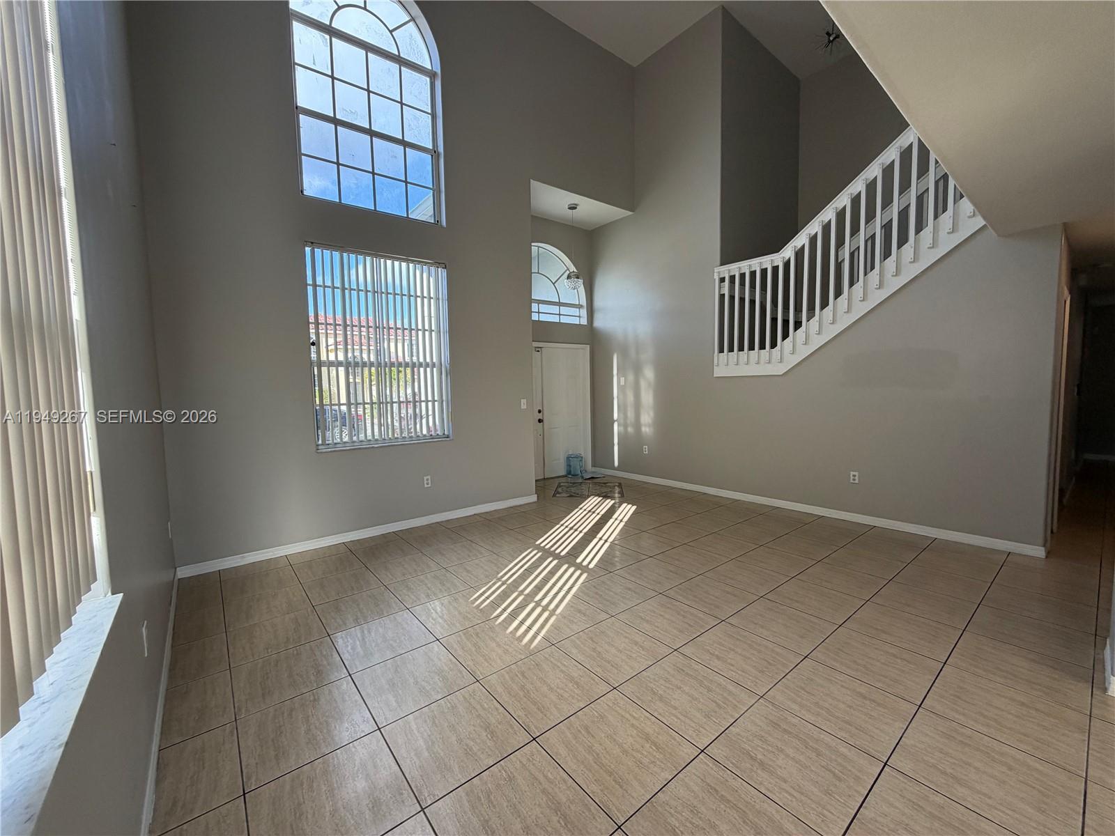 15364 Southwest 32nd Terrace Miami, FL 33185 - Photo 4 of 35