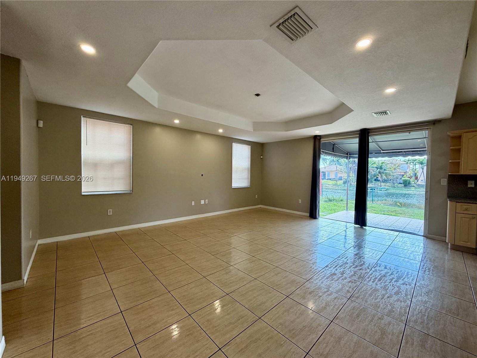 15364 Southwest 32nd Terrace Miami, FL 33185 - Photo 9 of 35