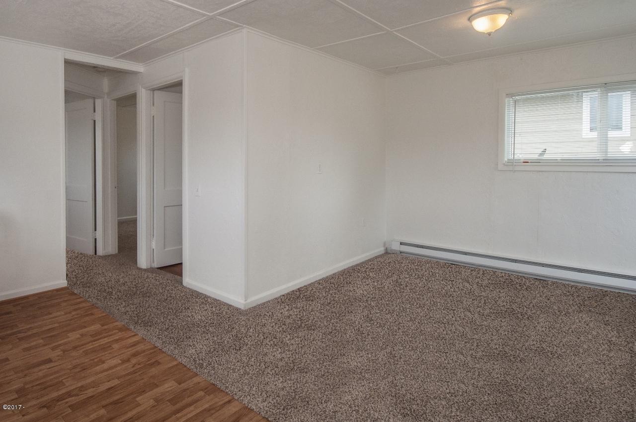 20 Graham Street Depoe Bay, OR 97341 - Photo 21 of 42 Unit 5 - View 4 (1280x850)