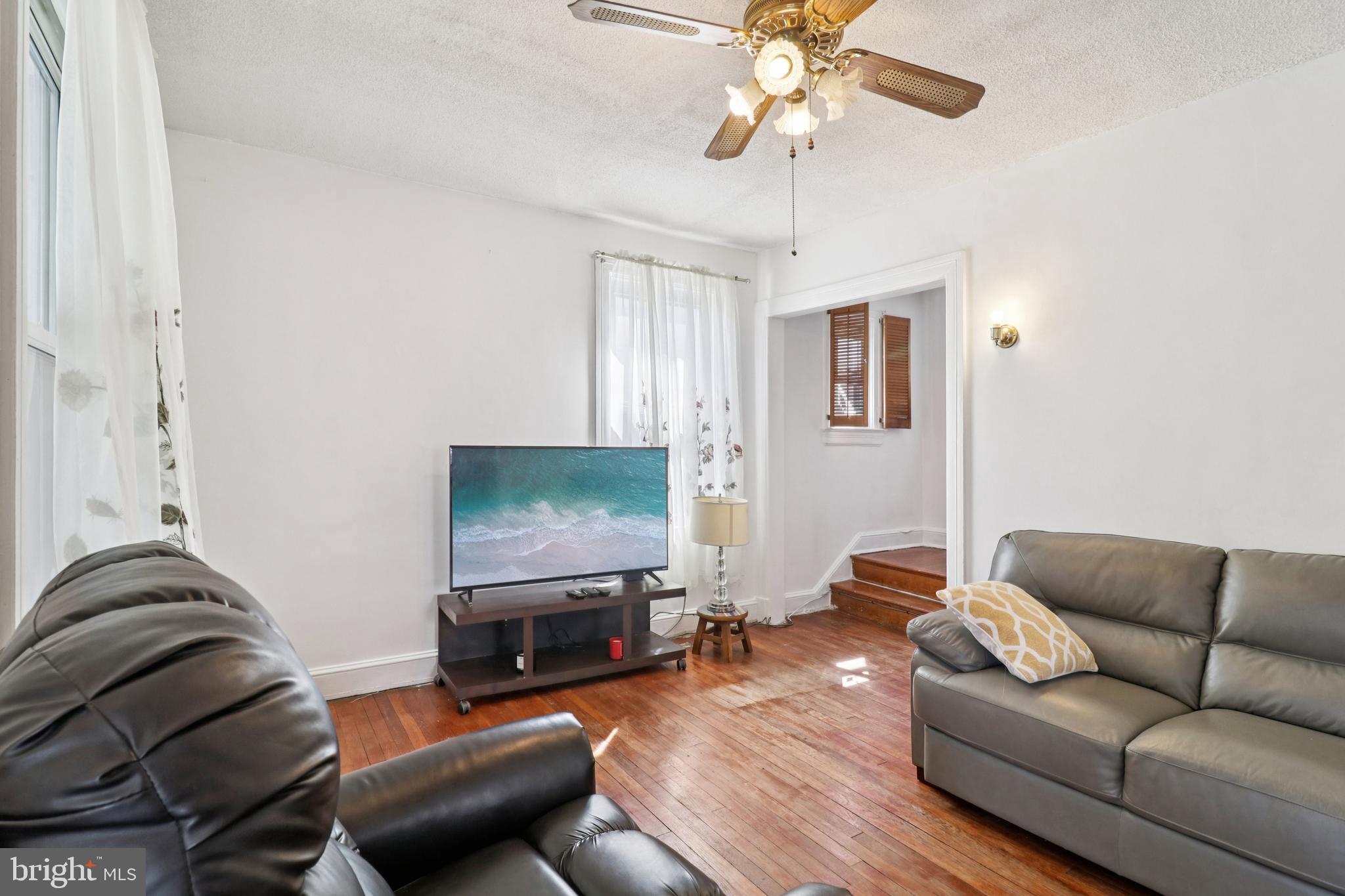 3149 Newton Street Northeast Washington, DC 20018 - Photo 12 of 57 Living w/light/fan