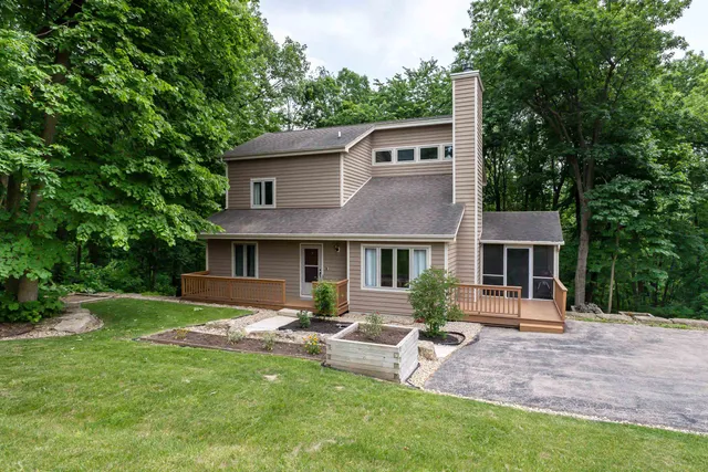 $313,000 | 263 Blackhawk Trace, Galena, IL 61036