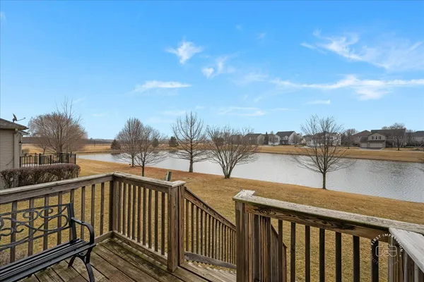 $420,000 | 1167 Freedom Road, Elburn, IL 60119