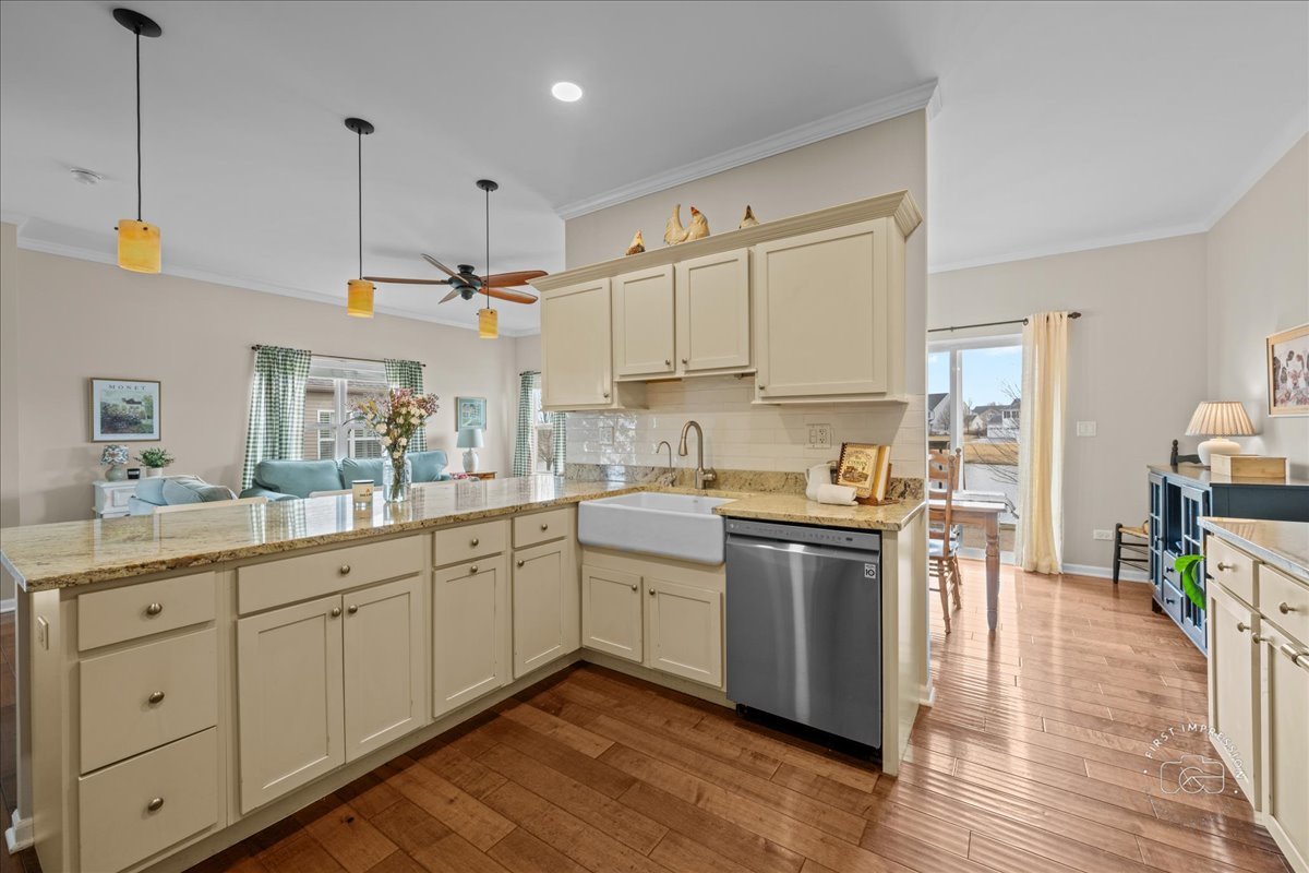 1167 Freedom Road Elburn, IL 60119 - Photo 4 of 21