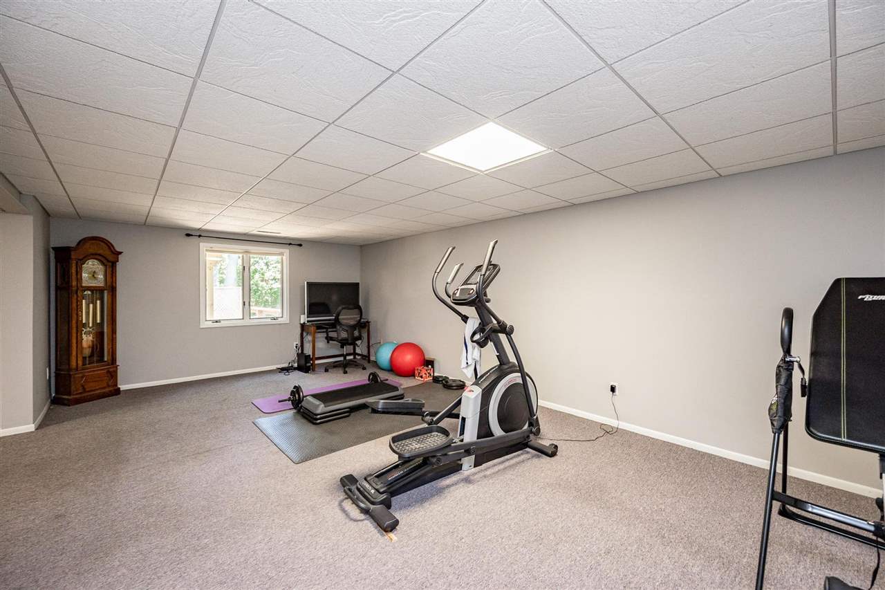 1520 Ridge Point Drive Swisher, IA 52338 - Photo 27 of 60 Gallery Image 27