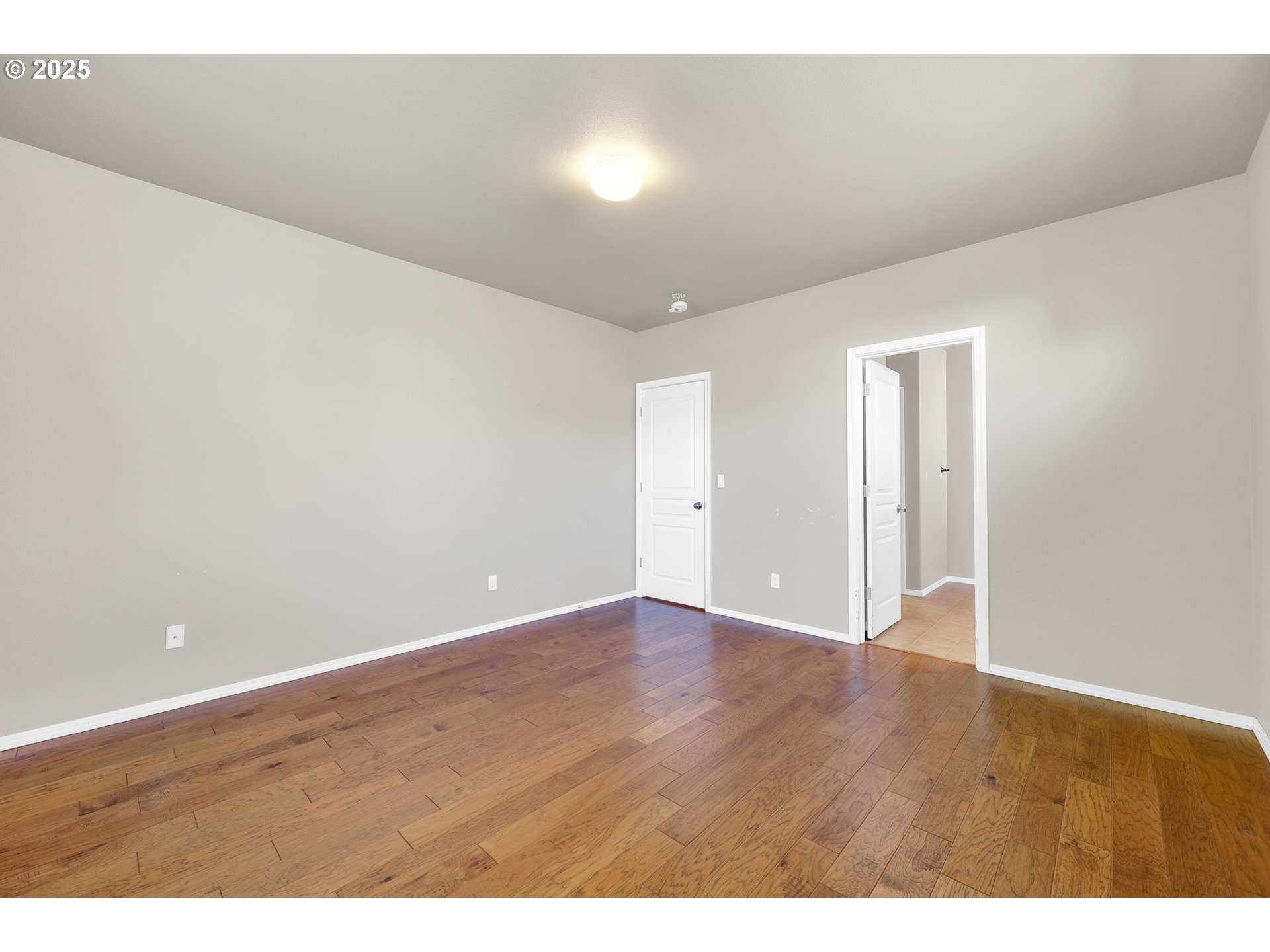 5770 Mineral Way Springfield, OR 97478 - Photo 11 of 18 a view of an empty room
