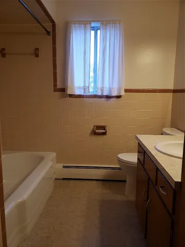 $1,200 | 15 Coventry Road, Unit 3, Endicott, NY 13760