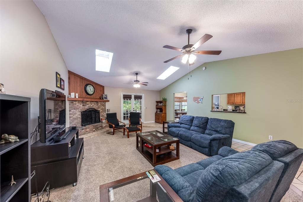 227 Broadmoor Road Lake Mary, FL 32746 - Photo 7 of 21 Gallery Image 7