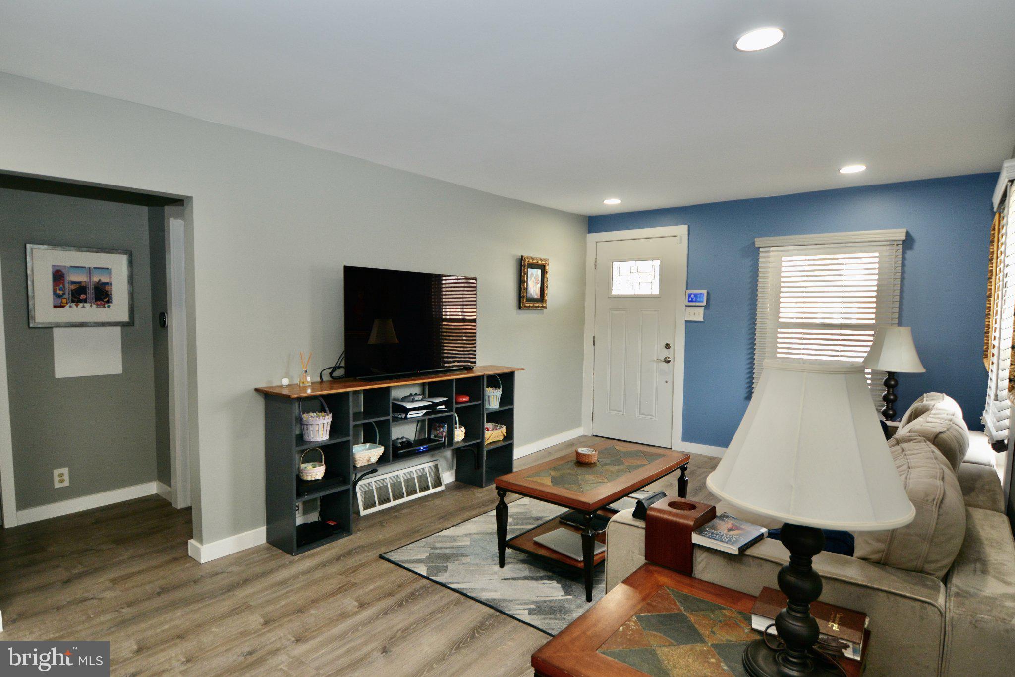 311 Bowers Avenue Runnemede, NJ 08078 - Photo 6 of 31