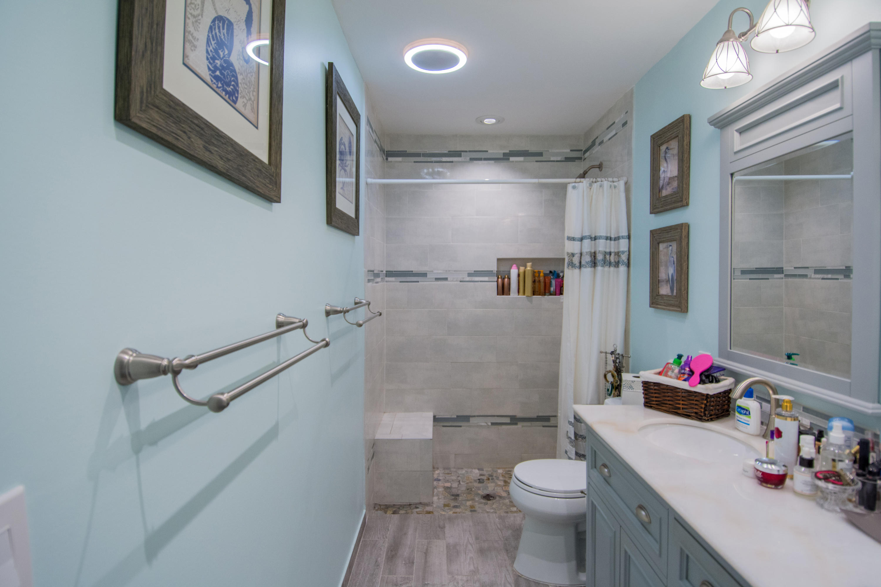 780 Southwest Salerno Road Stuart, FL 34997 - Photo 27 of 44 11_Bathroom 2 (2)