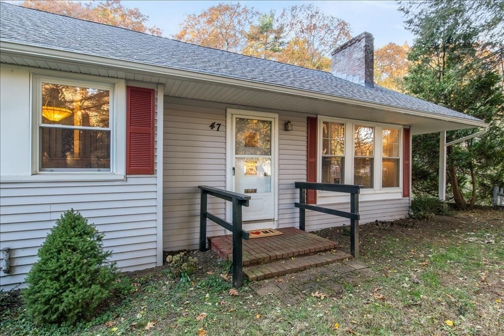 47 R Medway Street Norfolk, MA 02056 - Photo 1 of 42 Gallery Image 1