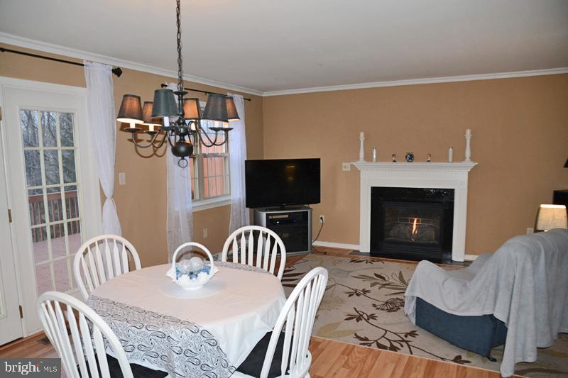 1691 Pioneer Road Lancaster, PA 17602 - Photo 12 of 37 Dining Area to Family Room