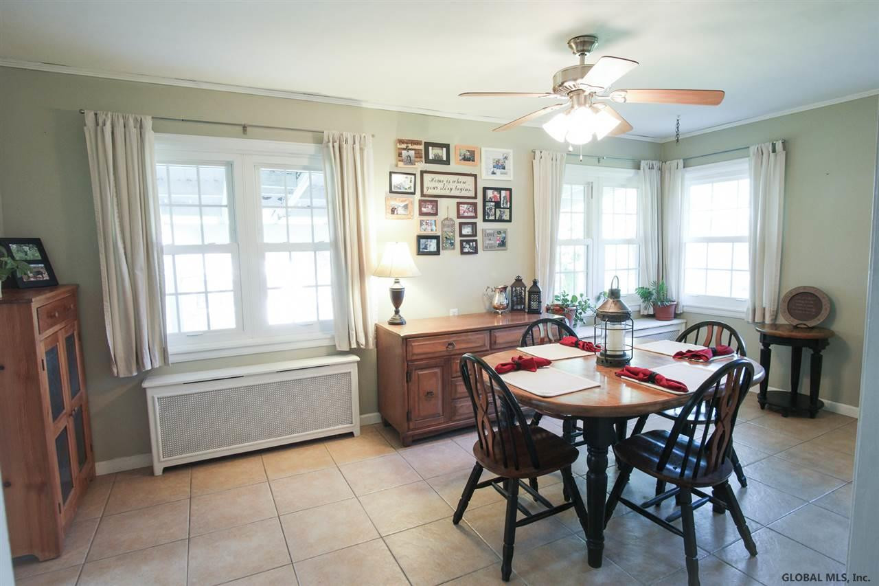 33 Halter Road Bethlehem, NY 12077 - Photo 4 of 28 Photo 4