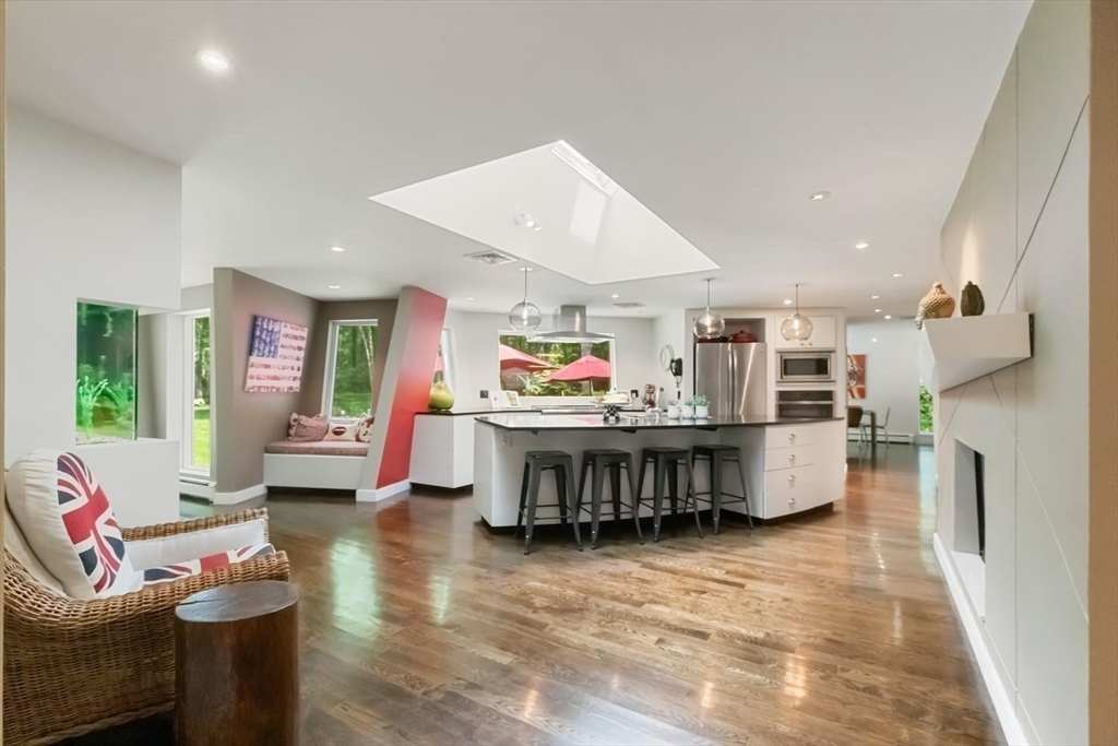 27 Wood Ridge Road Weston, MA 02493 - Photo 9 of 30