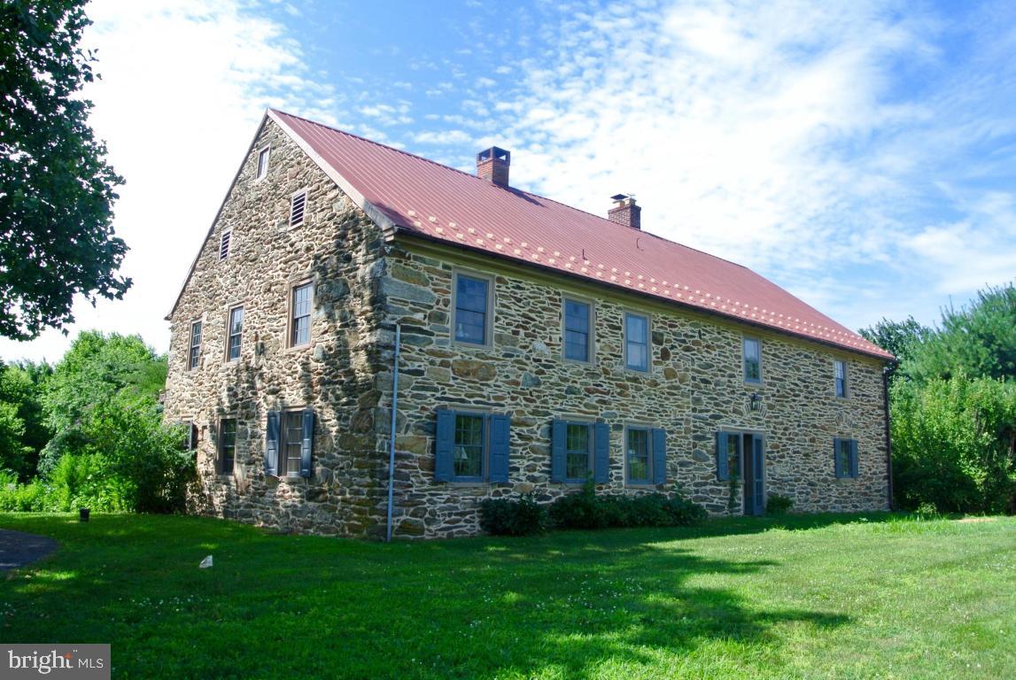 35 Highville Road Conestoga, PA 17516 - Photo 2 of 70