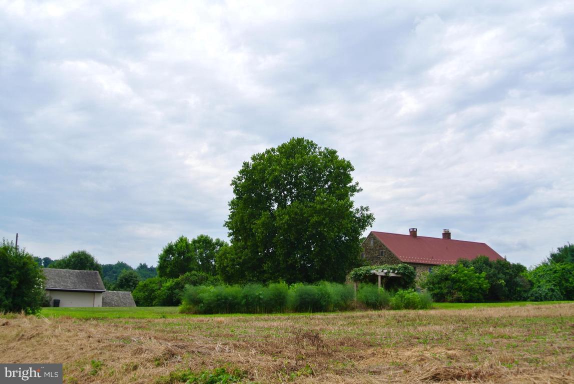 35 Highville Road Conestoga, PA 17516 - Photo 3 of 70