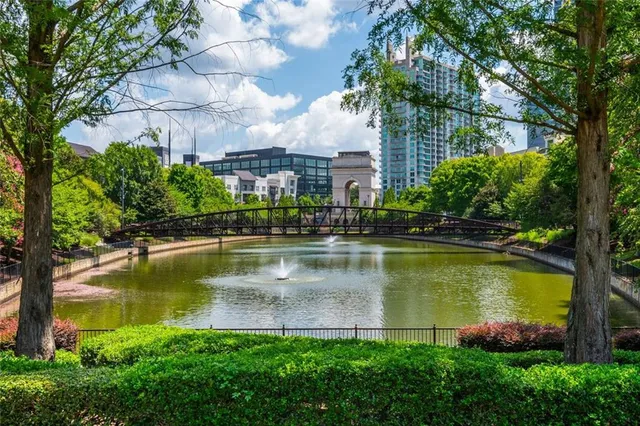 $188,000 | 400 17th Street Northwest, Unit 2322, Atlanta, GA 30363