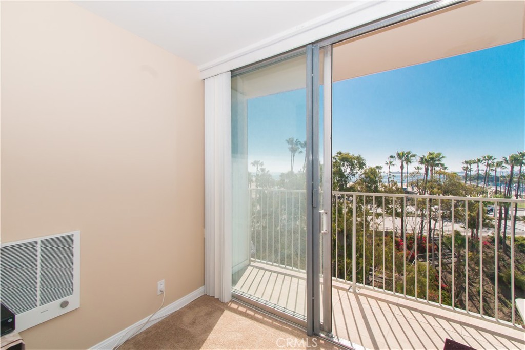 700 East Ocean Boulevard, Unit 706 Long Beach, CA 90802 - Photo 23 of 31 a view of a balcony from door