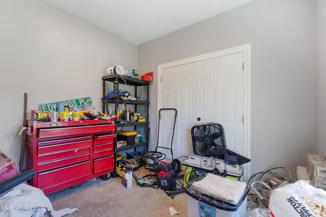 $563,000 | 4065 Misty Oaks Cove, Nesbit, MS 38651