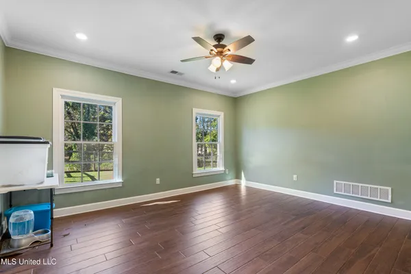 $549,900 | 4065 Misty Oaks Cove, Nesbit, MS 38651