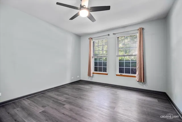 $2,400 | 230 St James Parkway, Unit A, Sugar Grove, IL 60554