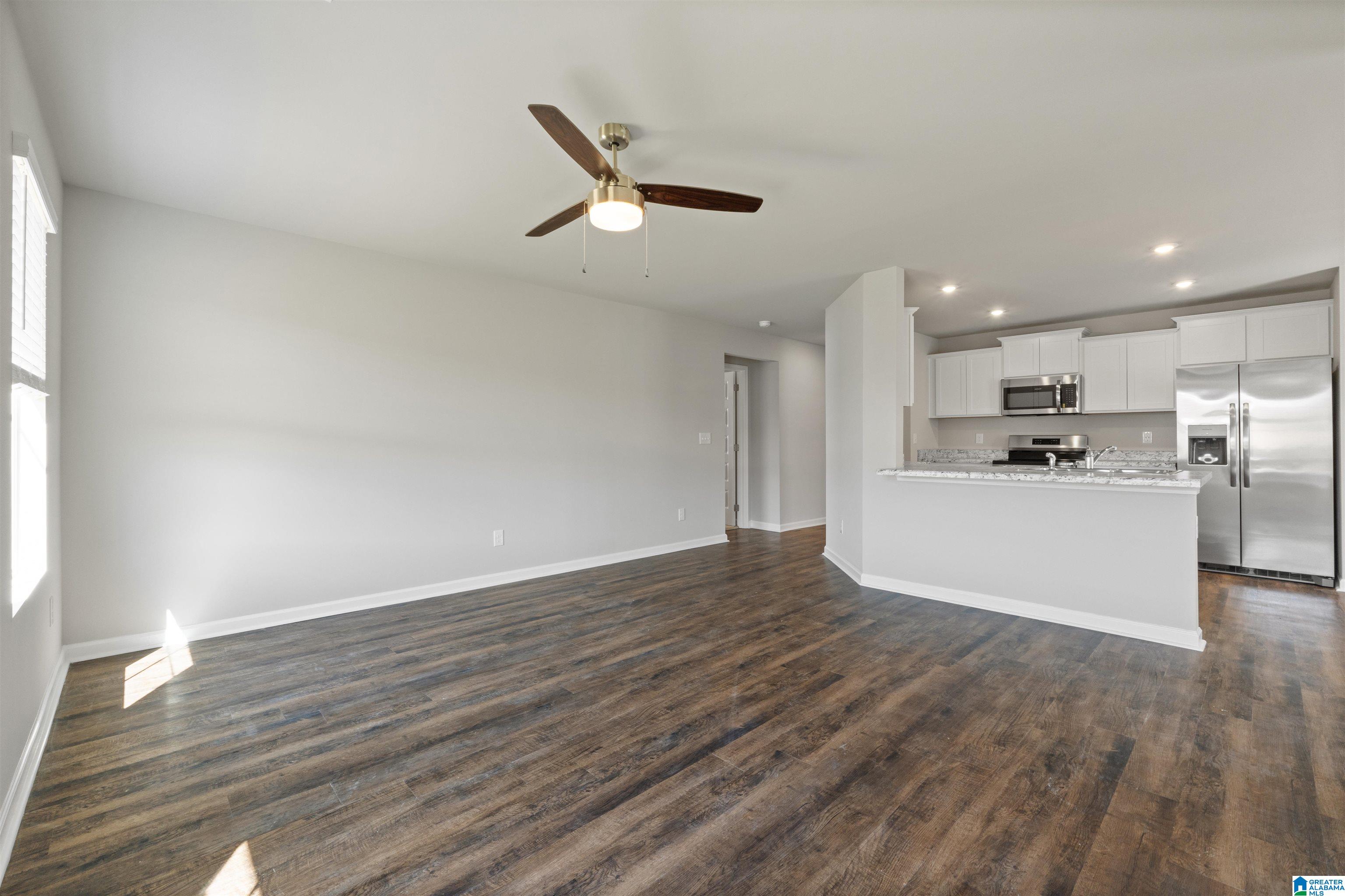1640 Simmons Street Cullman, AL 35055 - Photo 8 of 27