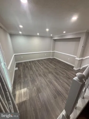 wooden floor in an empty room with wooden floor